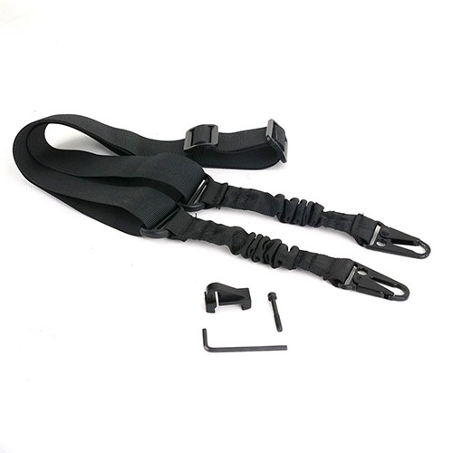 Zestaw do przenoszenia Tactical Operator Mug zapewnia bezpieczeństwo i wygodę, dzięki mocnemu mechanizmowi karabinka, idealnie łącząc styl i funkcjonalność.